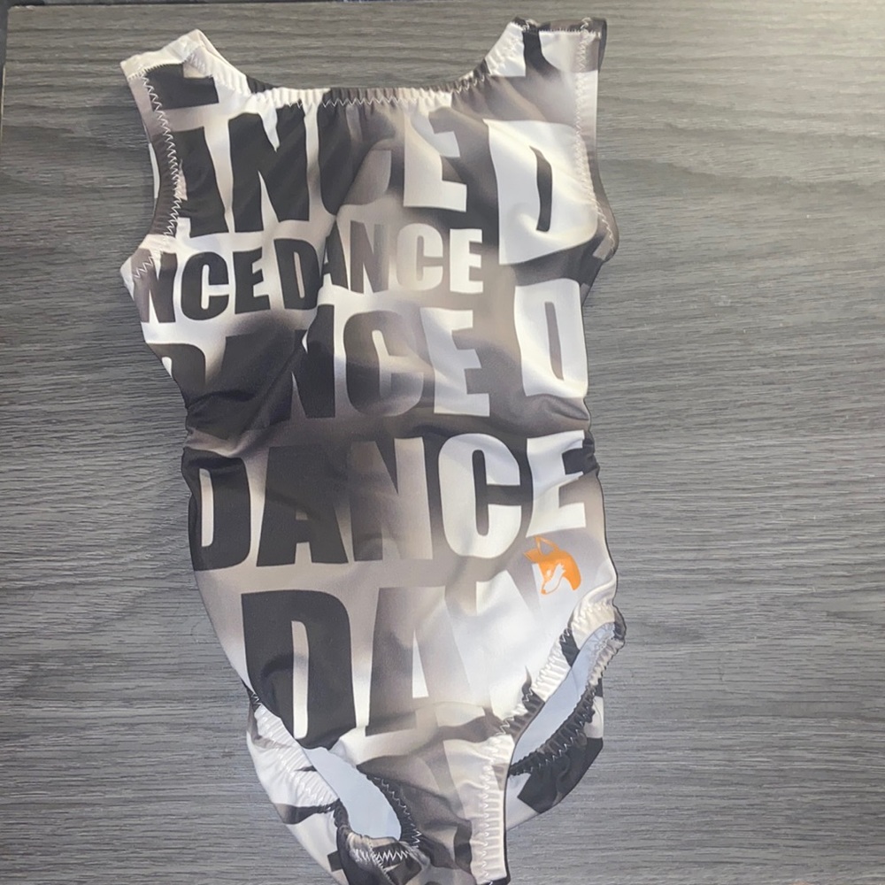 Foxy’s Leotards “Dance” Print Leotard Size 4/5